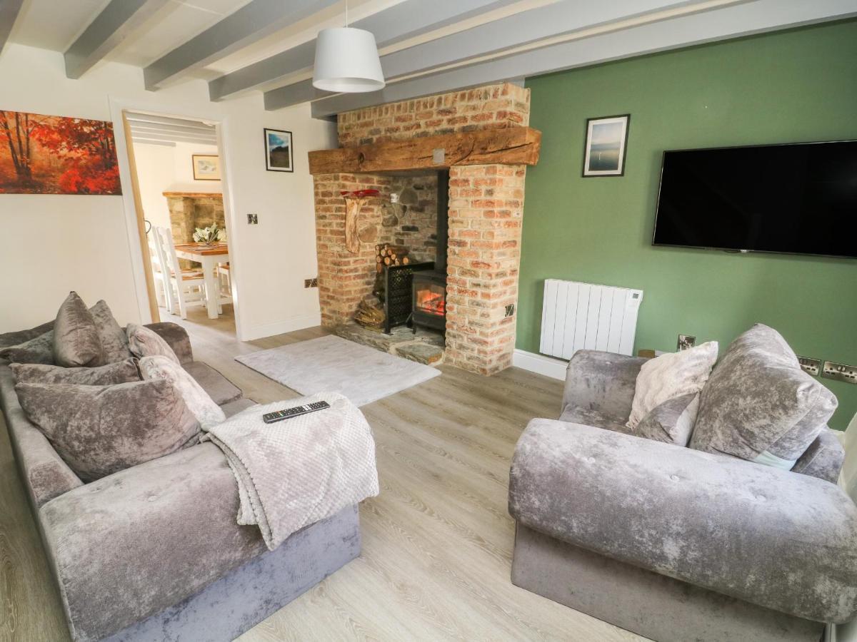 Pollard Cottage ノーサラートン エクステリア 写真