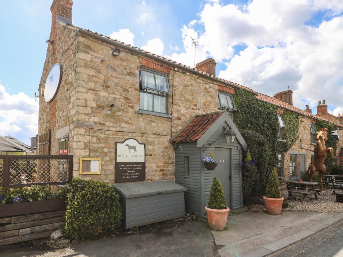Pollard Cottage ノーサラートン エクステリア 写真